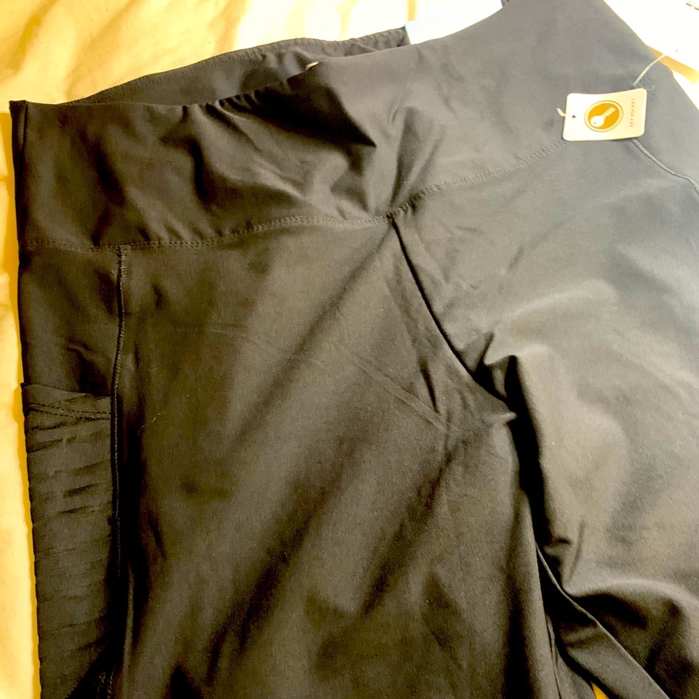 Marika high waisted black leggings XL